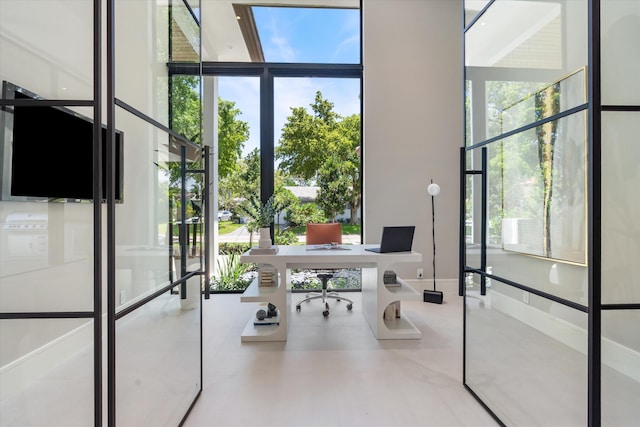 2265 NE 30th Ct, Lighthouse Point, FL 33064 - office with plenty of natural light