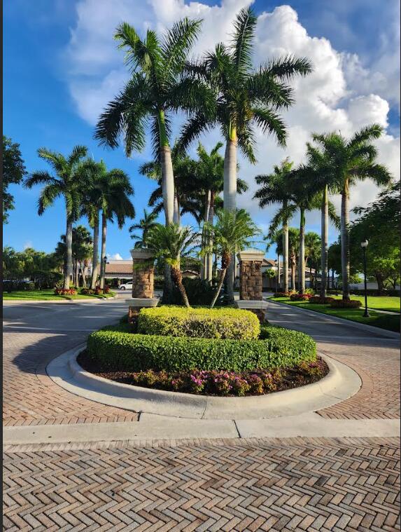 8045 NW 109th Ln, Parkland, FL 33076 - surrounding community