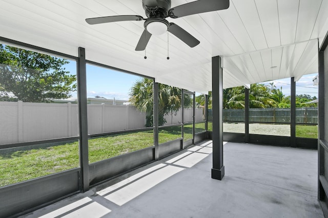 1522 Lance Rd, Jupiter, FL 33469 - unfurnished sunroom with ceiling fan