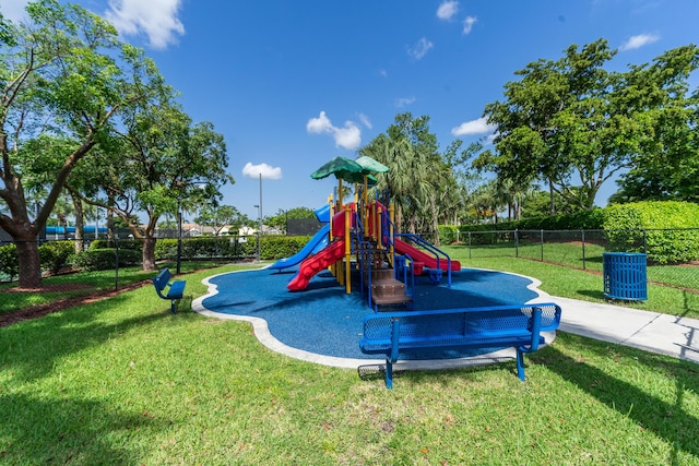 5086 Prairie Dunes Village Cir, Lake Worth, FL 33463 - view of community play area