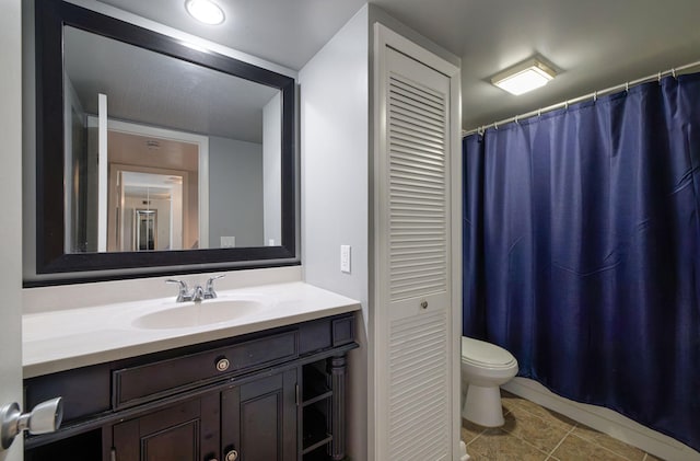 3675 SW Sunset Trace Cir, Palm City, FL 34990 - bathroom featuring vanity, tile patterned flooring, and a shower with curtain