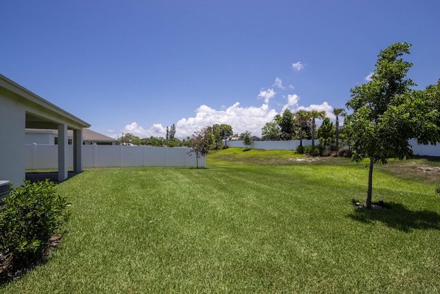 1850 NE Ocean Dunes Dr, Jensen Beach, FL 34957 - view of yard