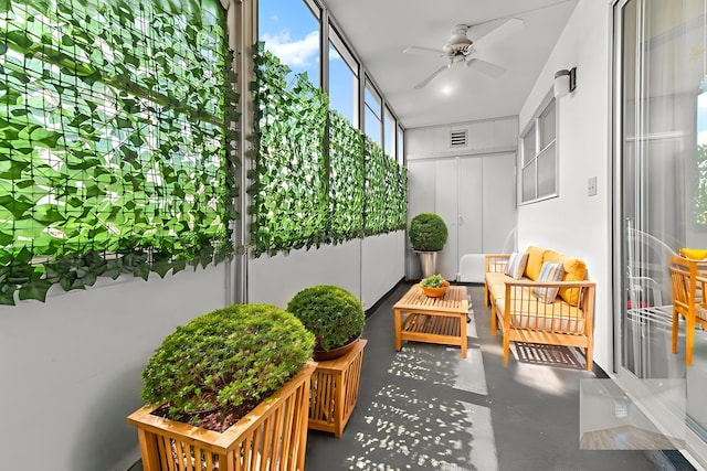 444 Saxony J, Delray Beach, FL 33446 - view of sunroom / solarium