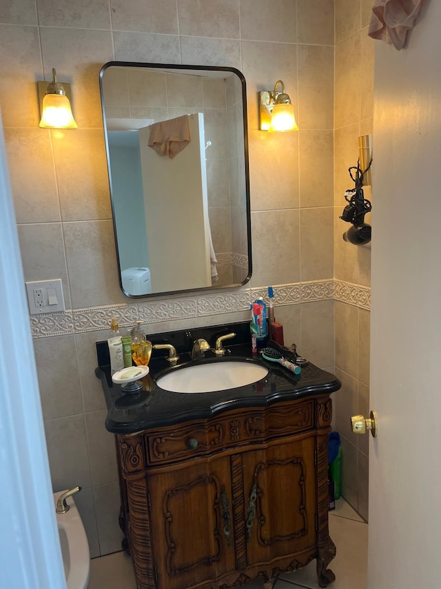9940 SW 48th St, Miami, FL 33165 - half bath featuring tile walls and vanity