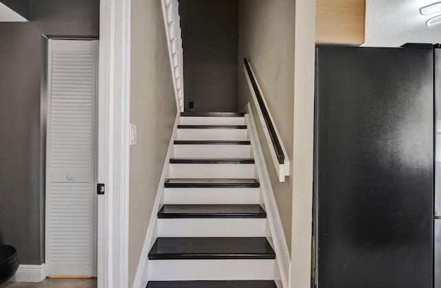 5465 Monterey D Cir Unit D, Delray Beach, FL 33484 - stairs with baseboards