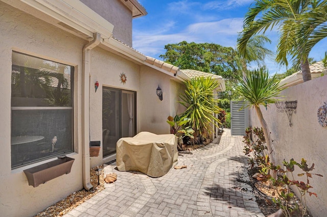 5465 Monterey D Cir Unit D, Delray Beach, FL 33484 - view of patio / terrace featuring grilling area