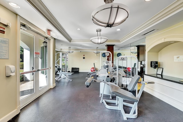 804 E Windward Way Unit 606, Lantana, FL 33462 - exercise room with a raised ceiling, crown molding, and recessed lighting