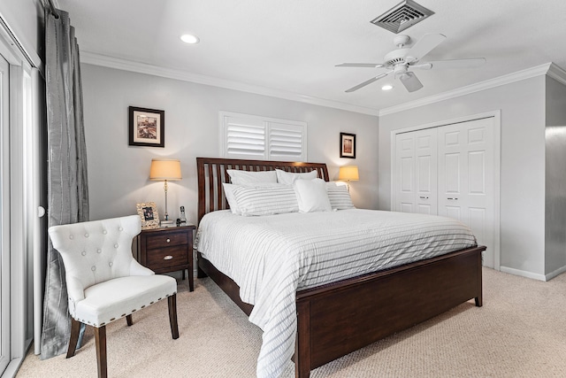 4220 NE 24th Ave, Lighthouse Point, FL 33064 - bedroom featuring light carpet, a closet, recessed lighting, crown molding, and ceiling fan