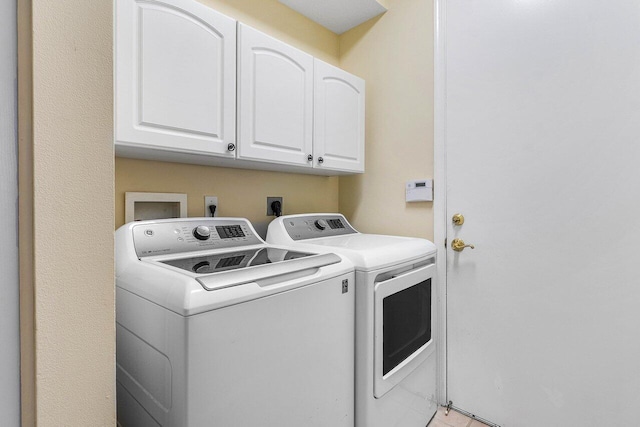 5422 Landon Cir, Boynton Beach, FL 33437 - washroom featuring independent washer and dryer and cabinet space