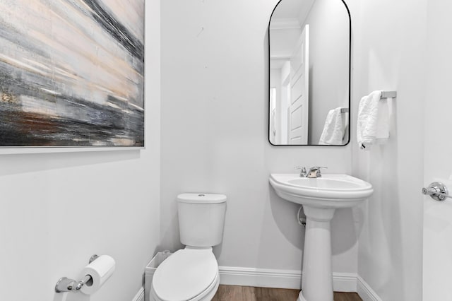 4112 Italia Way, Lake Worth, FL 33467 - bathroom with wood finished floors and crown molding