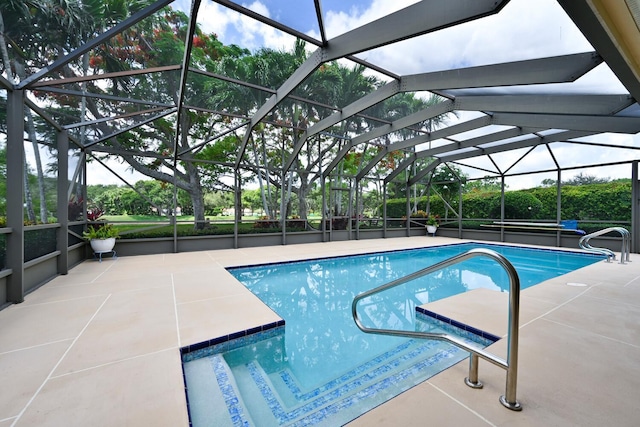 166 Bayberry Cir, Jupiter, FL 33458 - swimming pool featuring a patio area and a lanai