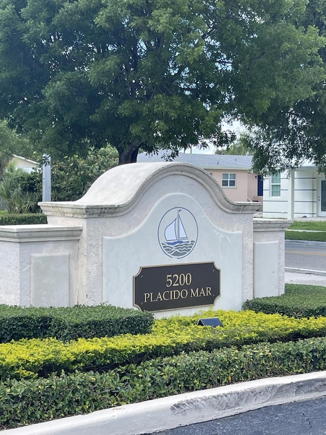 5200 N Flagler Dr Unit 1106, West Palm Beach, FL 33407 - view of community sign
