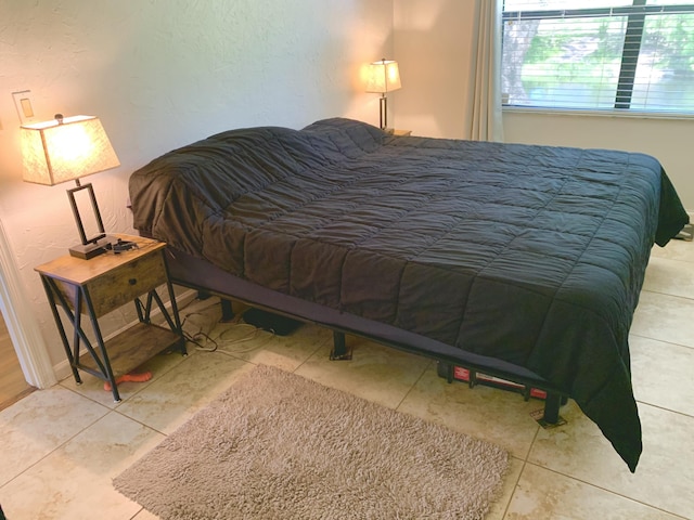 101 Liberty Ct, Deerfield Beach, FL 33442 - view of tiled bedroom
