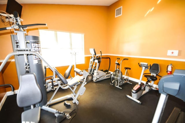 3350 Perimeter Dr Unit 1323, Greenacres, FL 33467 - view of exercise room