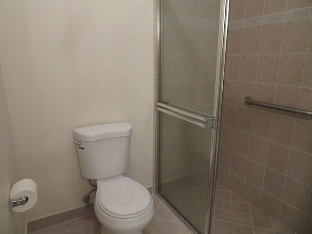 2357 Windjammer Way, West Palm Beach, FL 33411 - full bathroom with tiled shower and tile patterned flooring