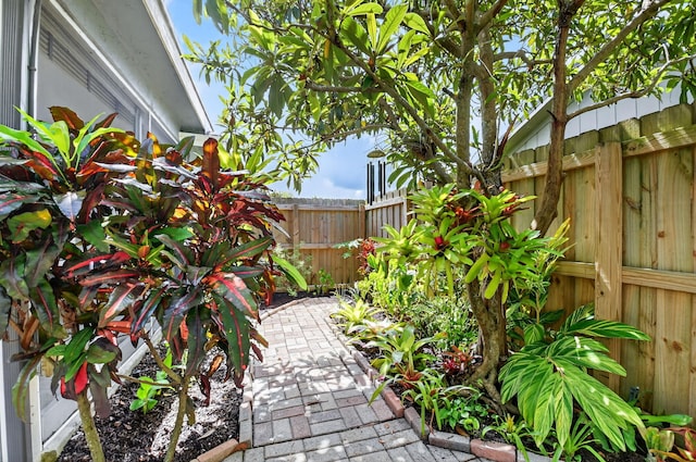 11784 Laurel Valley Cir, Wellington, FL 33414 - view of yard