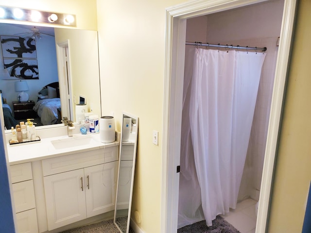 871 NW 208th Cir, Pembroke Pines, FL 33029 - ensuite bathroom featuring vanity and a shower with curtain