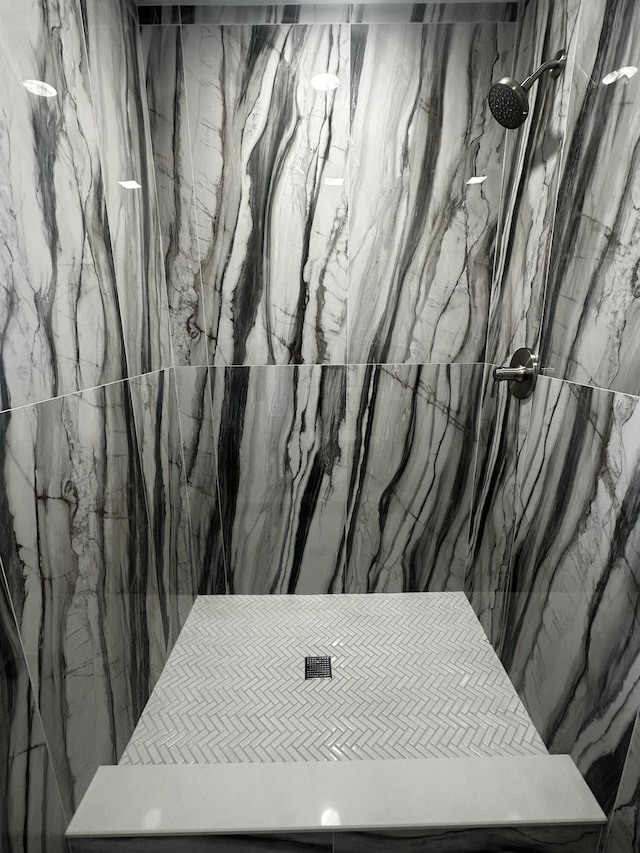 790 Sarazen Dr, West Palm Beach, FL 33413 - full bath featuring a marble finish shower