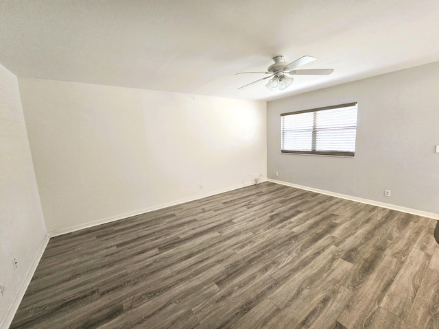 89 Saxony B B, Delray Beach, FL 33446 - unfurnished room featuring dark wood-style floors and a ceiling fan