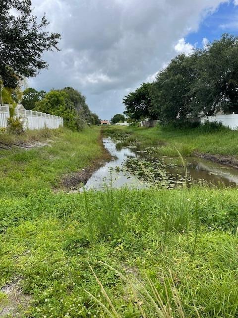 2225 SW Gray Beal Ave, Port Saint Lucie, FL 34953