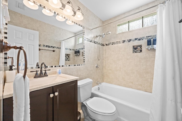 815 Green St, West Palm Beach, FL 33405 - full bath featuring tile walls, shower / bathtub combination with curtain, and vanity