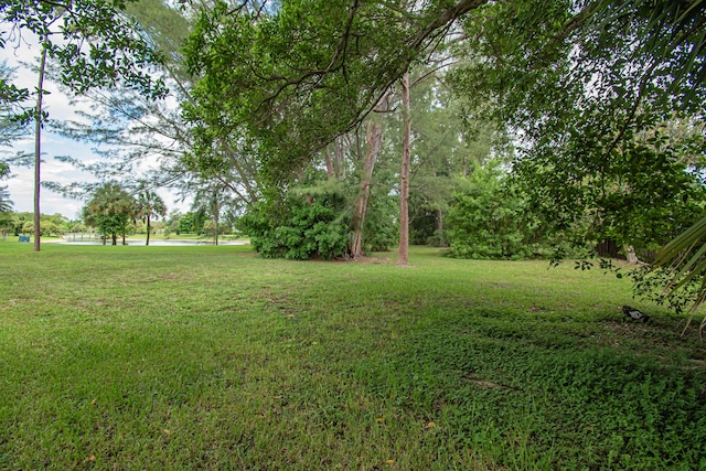 21734 San Simeon Cir, Boca Raton, FL 33433 - view of green lawn