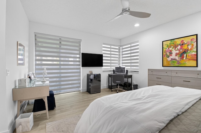 19349 Sabal Lake Dr Unit 5046, Boca Raton, FL 33434 - bedroom with wood finished floors, recessed lighting, an office area, and a ceiling fan