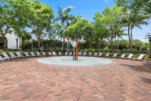9222 Delemar Ct, Wellington, FL 33414 - view of home's community