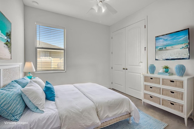 774 SE Ablett Ln, Port Saint Lucie, FL 34984 - bedroom with a closet and a ceiling fan