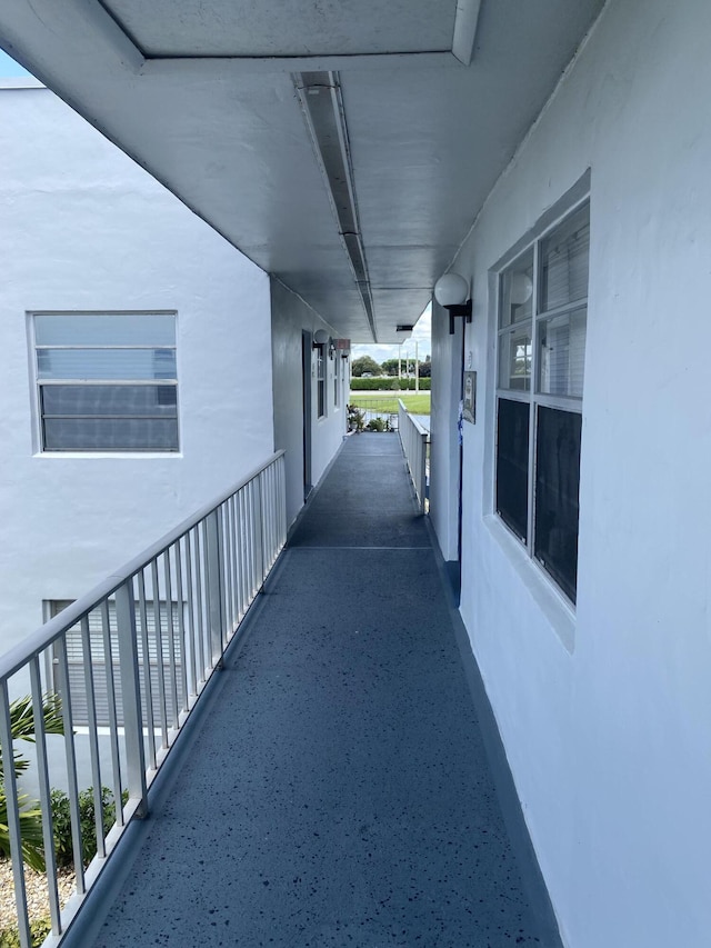 74 Normandy Unit B, Delray Beach, FL 33484 - view of hallway