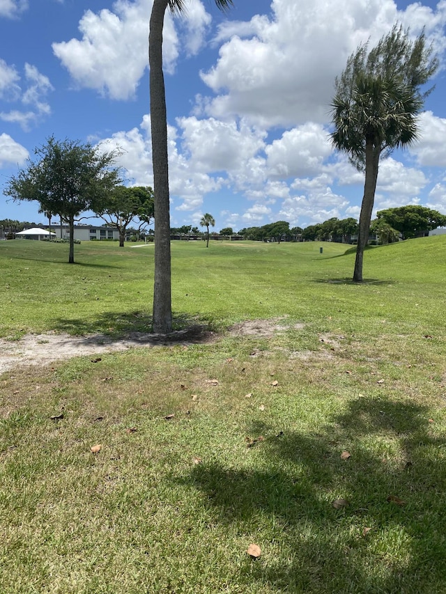 74 Normandy Unit B, Delray Beach, FL 33484 - view of grassy yard