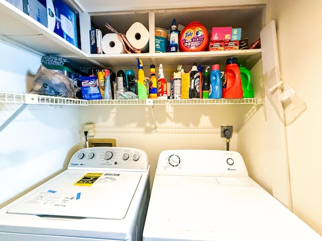 3658 Alder Dr Unit D1, West Palm Beach, FL 33417 - laundry room with washer and clothes dryer