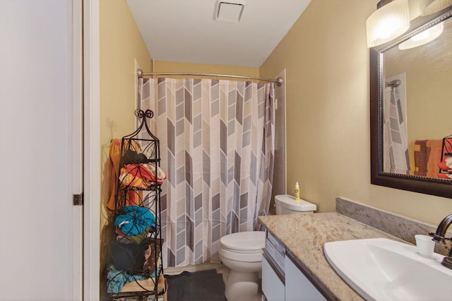 14085 Nesting Way Unit C, Delray Beach, FL 33484 - bathroom with vanity and a shower with curtain