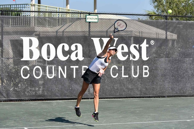 6890 Willow Wood Dr Unit 206, Boca Raton, FL 33434 - view of tennis court
