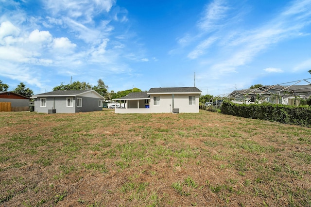 306 N N 28th St, Fort Pierce, FL 34947 - view of yard