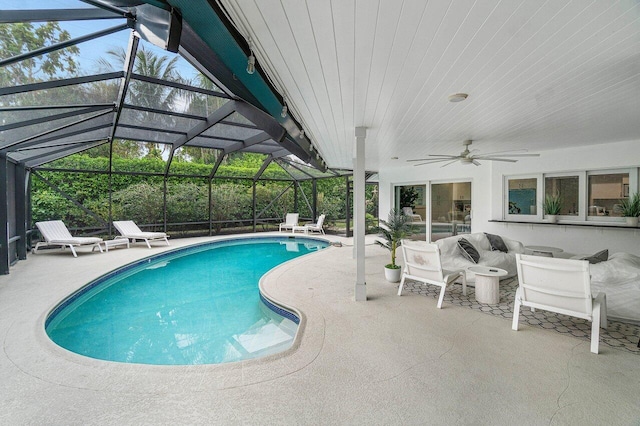 881 Elderberry Way, Boca Raton, FL 33486 - swimming pool with a patio area, a lanai, ceiling fan, and an outdoor living space