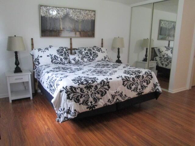 14572 Canalview Dr Unit C, Delray Beach, FL 33484 - bedroom with wood finished floors and a closet