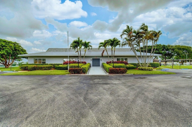 14572 Canalview Dr Unit C, Delray Beach, FL 33484 - view of front of property featuring stucco siding