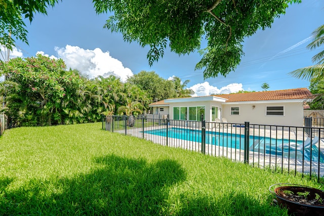 450 NE 38th St, Boca Raton, FL 33431 - view of swimming pool