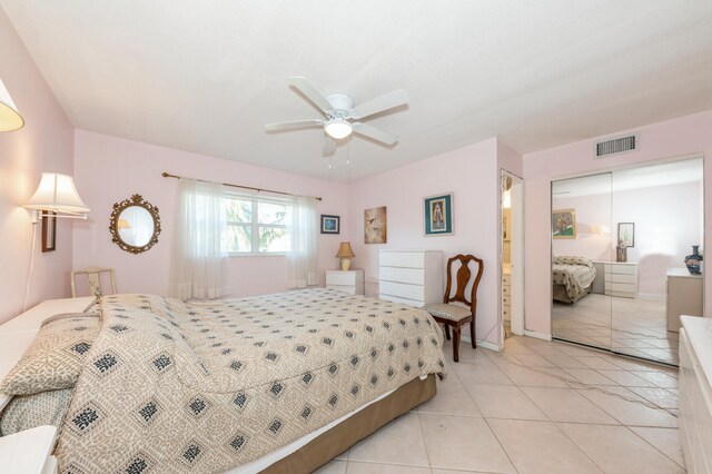 230 NE 26th Ave Unit 213, Boynton Beach, FL 33435 - kitchen with white appliances, a raised ceiling, white cabinetry, a kitchen bar, and recessed lighting
