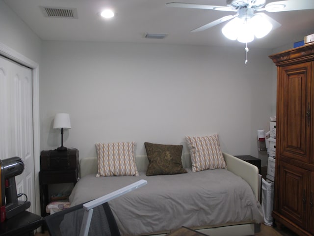 6314 Water Lilly Ln, Boynton Beach, FL 33437 - bedroom with ceiling fan and a closet