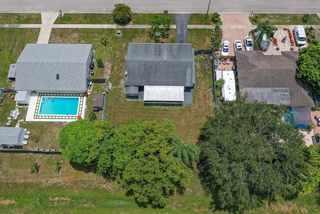 372 NE Ardsley Dr, Port Saint Lucie, FL 34983 - view of property location featuring a pool area
