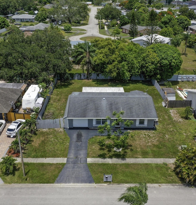 372 NE Ardsley Dr, Port Saint Lucie, FL 34983 - aerial perspective of suburban area