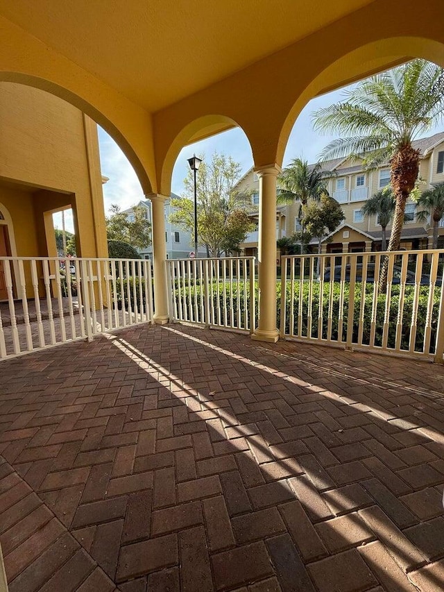 108 W Pigeon Plum Dr W Unit 102, Jupiter, FL 33458 - view of patio