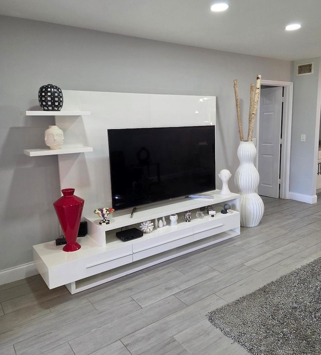 21404 Cypress Hammock Dr Unit 45E, Boca Raton, FL 33428 - detailed view of wood finished floors and recessed lighting