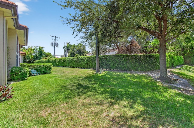 400 Club Cir Unit 201, Boca Raton, FL 33487 - view of grassy yard