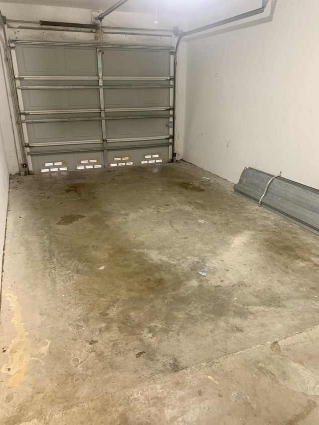 1100 Scotia Dr Unit 102, Hypoluxo, FL 33462 - view of garage