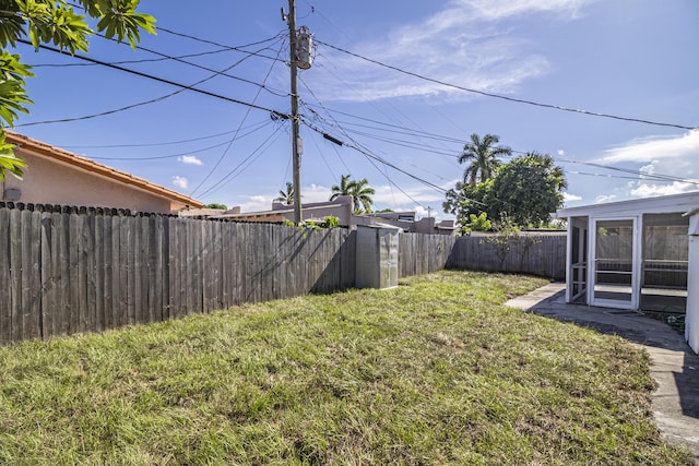 814 Green St, West Palm Beach, FL 33405 - view of fenced backyard