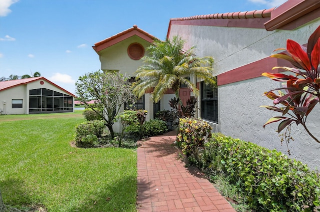 7585 Lexington Club Blvd Unit A, Delray Beach, FL 33446 - view of green lawn