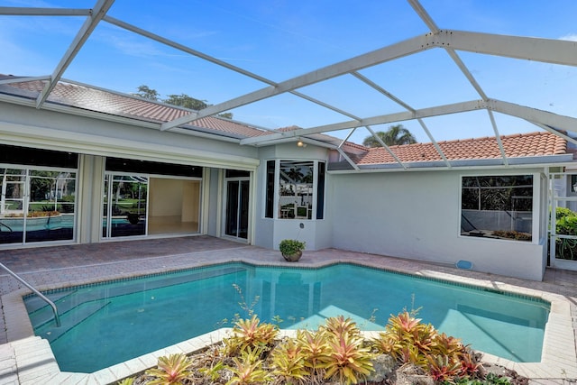 6809 Portside Dr, Boca Raton, FL 33496 - swimming pool featuring a patio area and glass enclosure